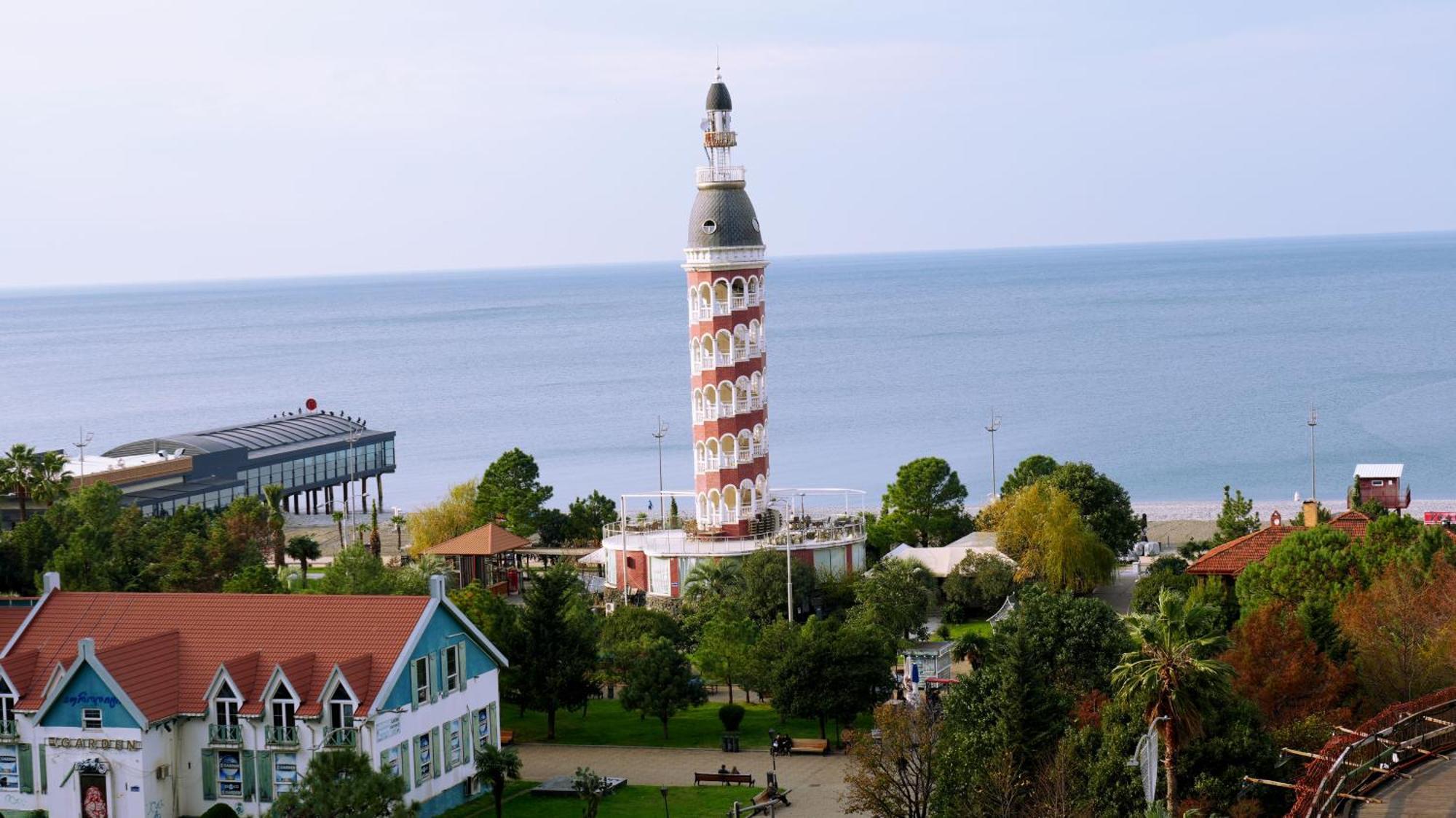 Lux Apart Hotel 555 Batumi Exterior foto